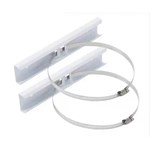 Caixa de monitoramento externo com furos para montagem