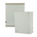 Caixa elétrica com entradas pré-perfuradas em todos os lados.