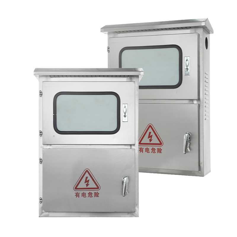 Gabinete de aço inoxidável para conexão à rede elétrica de sistemas fotovoltaicos.