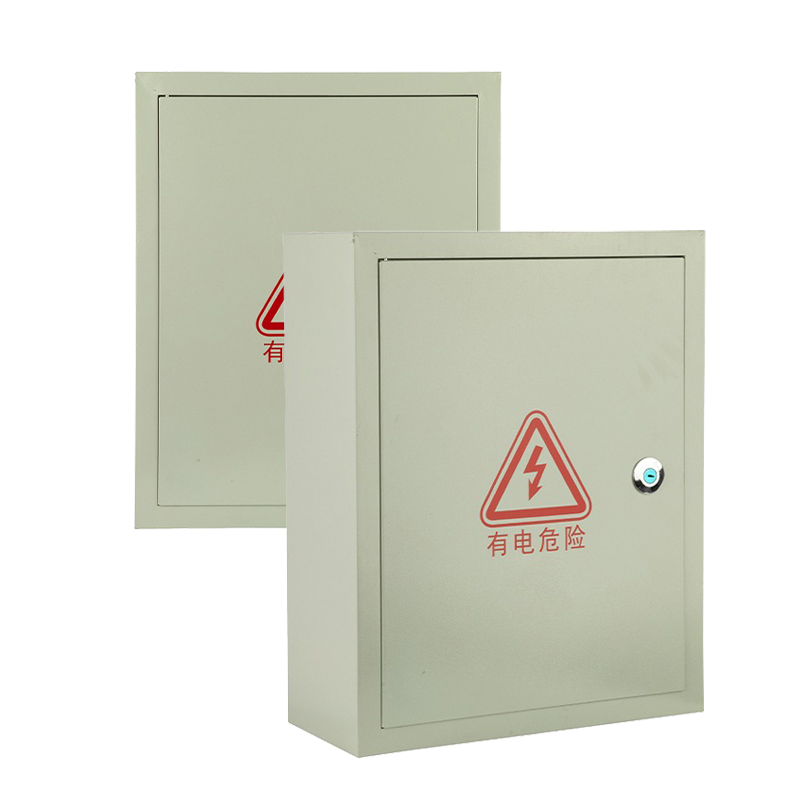 Armário elétrico com painel traseiro removível